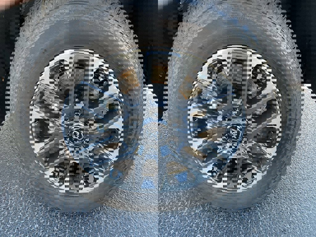 Used 2025 Toyota Tundra Limited image 23