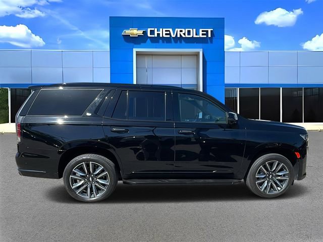 Used 2024 Cadillac Escalade Sport AWD/4WD image 2