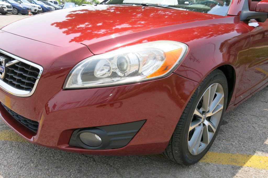 Used 2011 Volvo C70 T5 image 37