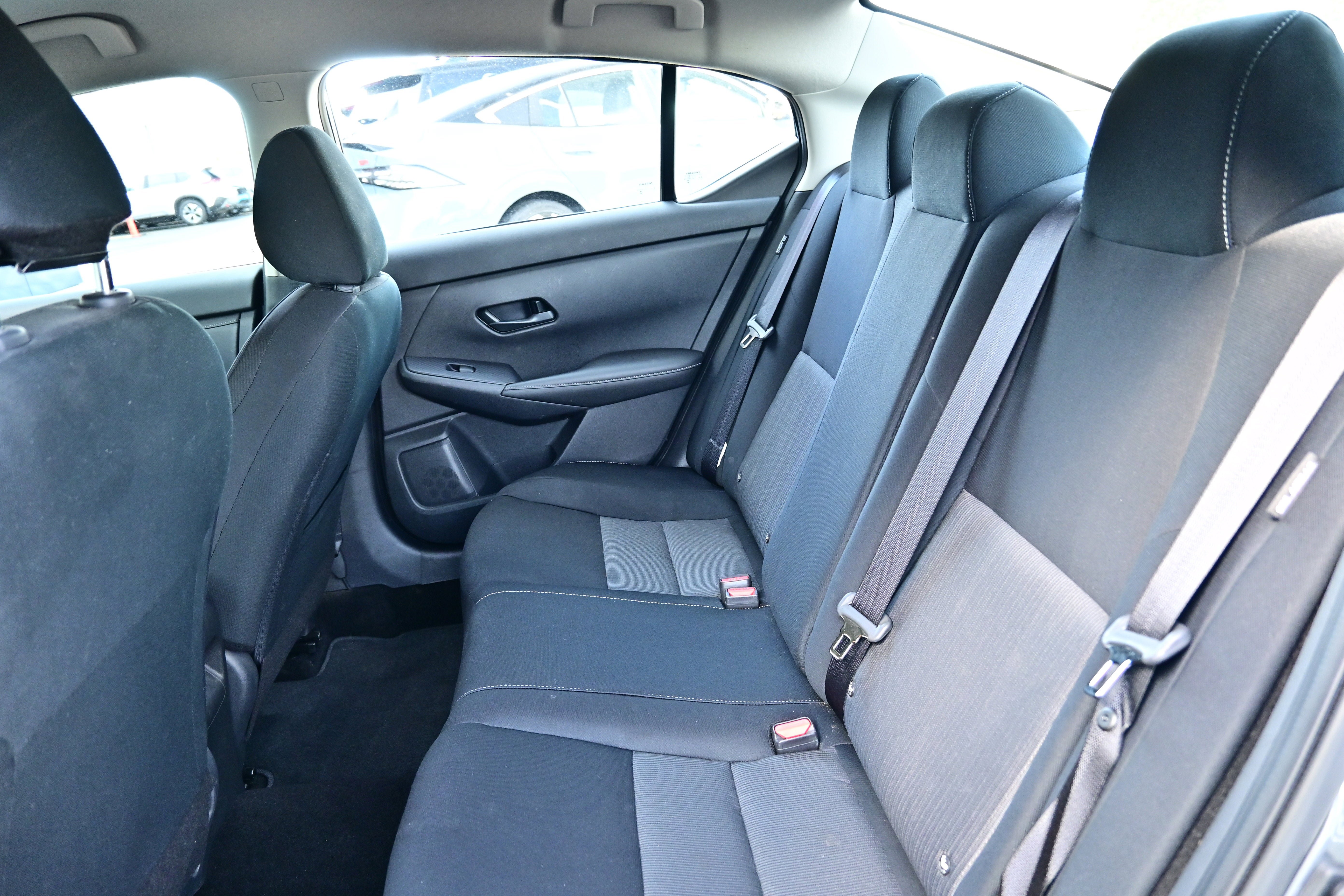 Used 2024 Nissan Sentra SV FWD image 12