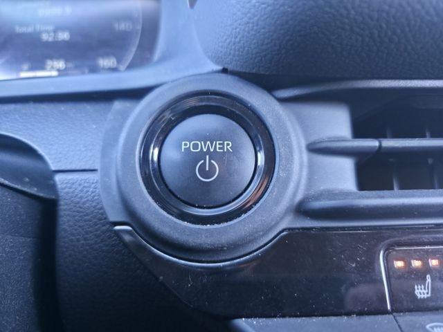 Used 2025 Toyota Crown Signia image 17