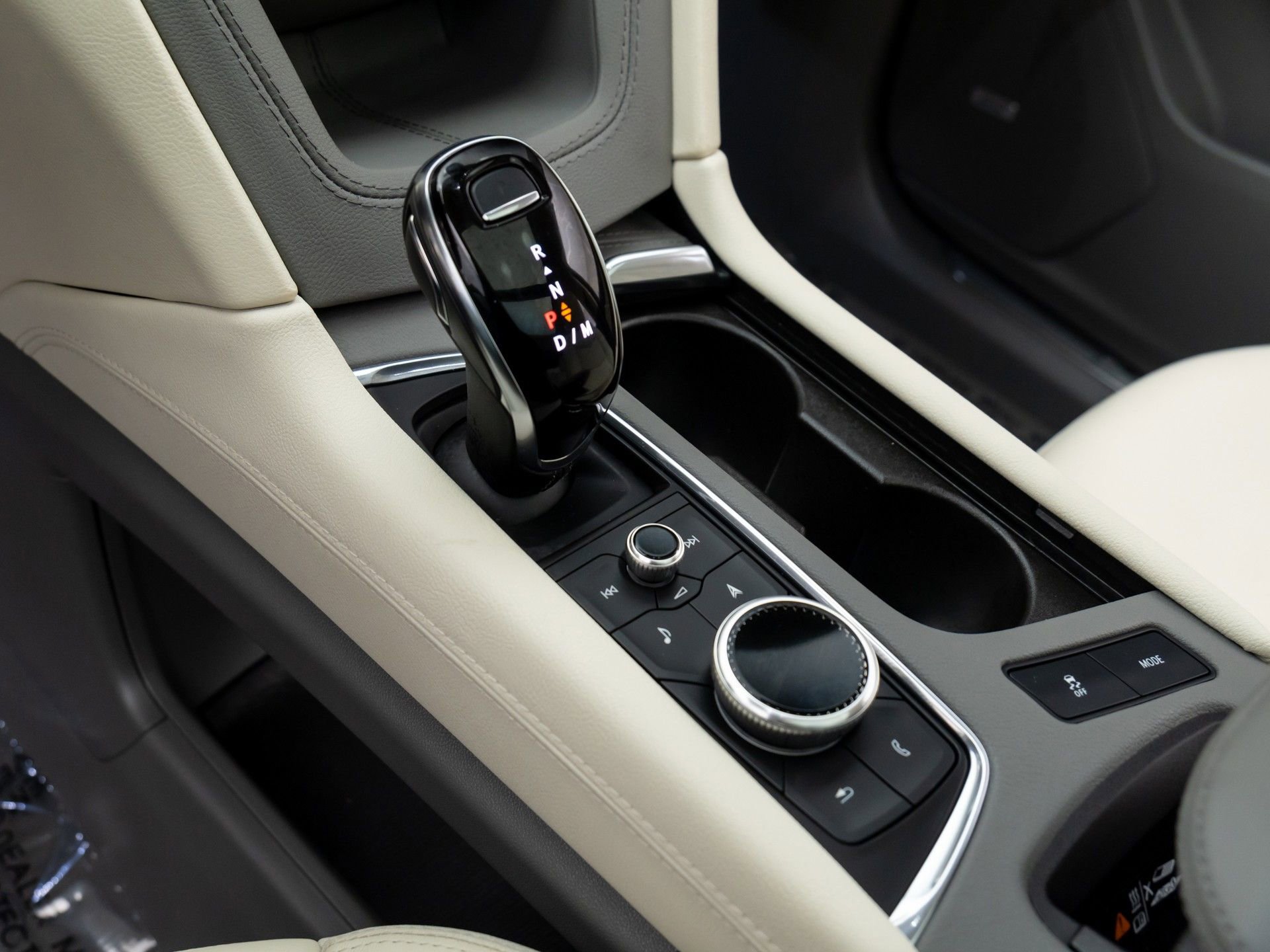 New 2026 Cadillac XT5 Premium Luxury image 14