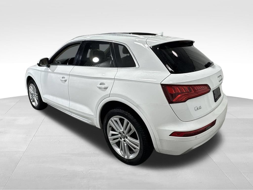 Used 2018 Audi Q5 2.0T Premium Plus w/ Premium Plus Package AWD/4WD image 8