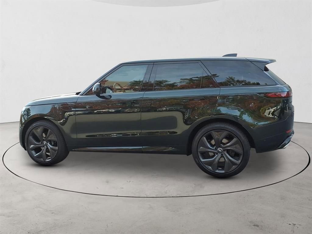New 2025 Land Rover Range Rover Sport Dynamic SE image 8