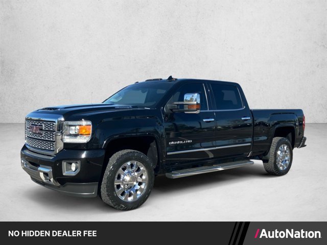 Used 2018 GMC Sierra 2500 Denali w/ Duramax Plus Package AWD/4WD image 1
