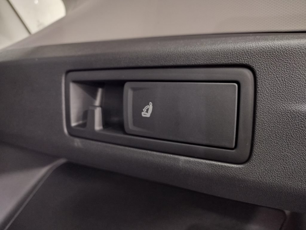 New 2026 Volkswagen Tiguan S AWD/4WD image 16