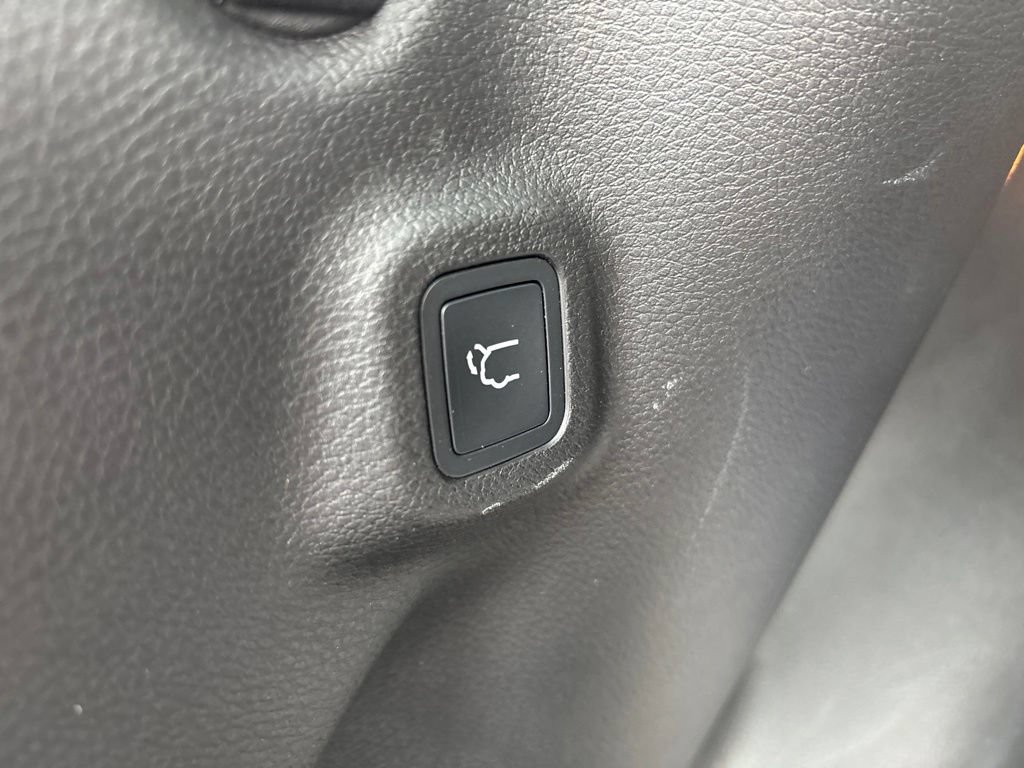 Used 2026 Jeep Compass Limited AWD/4WD image 16