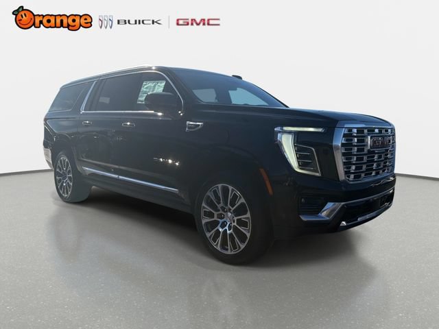 New 2026 GMC Yukon XL Denali w/ Sun & Power Step Package