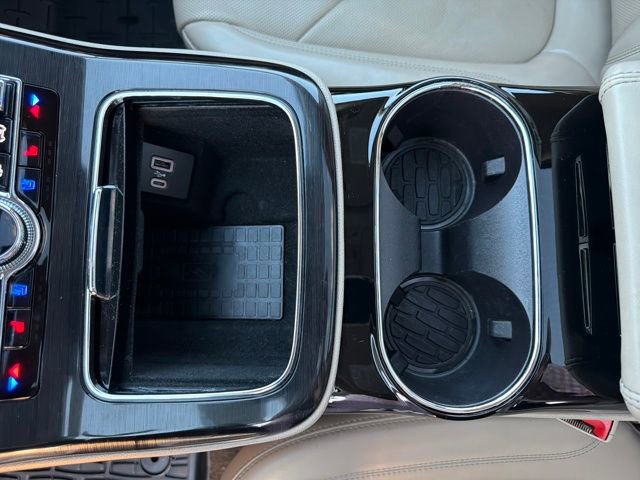 Used 2023 Lincoln Nautilus Reserve image 31