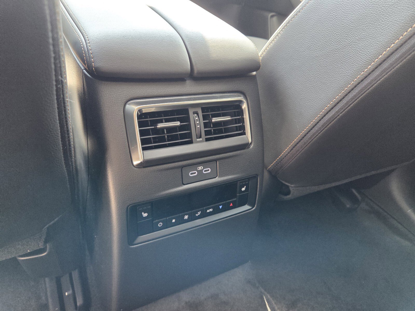 New 2026 MAZDA CX-70 3.3 Turbo w/ Preferred Package AWD/4WD image 7