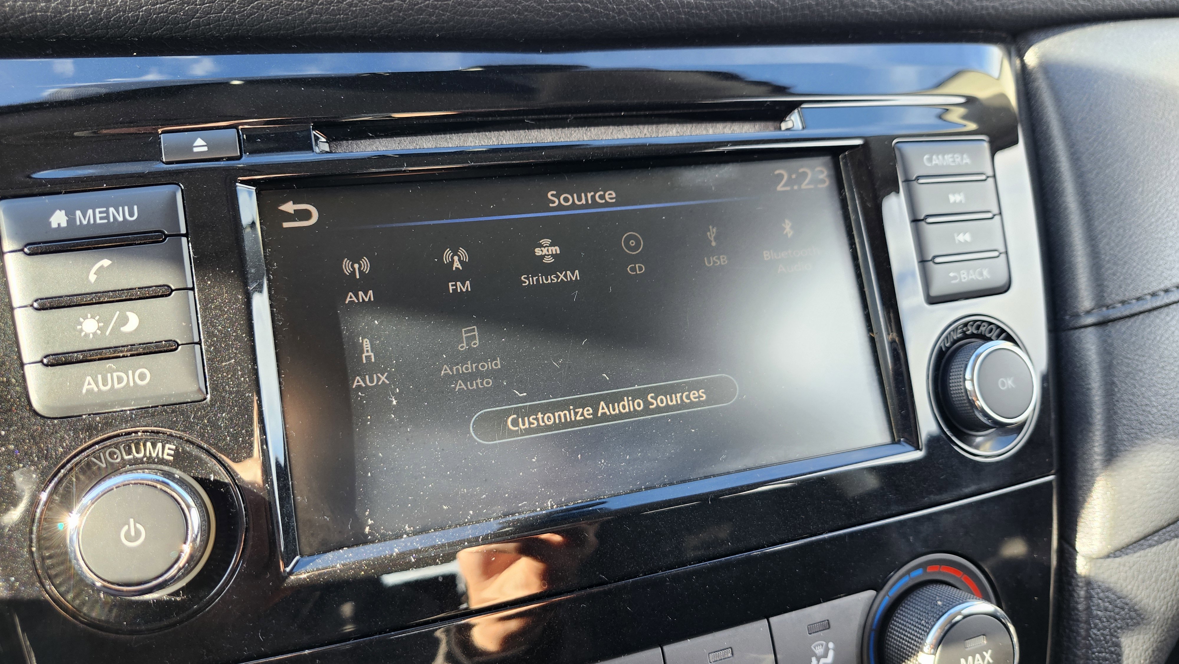 Used 2020 Nissan Rogue S image 4