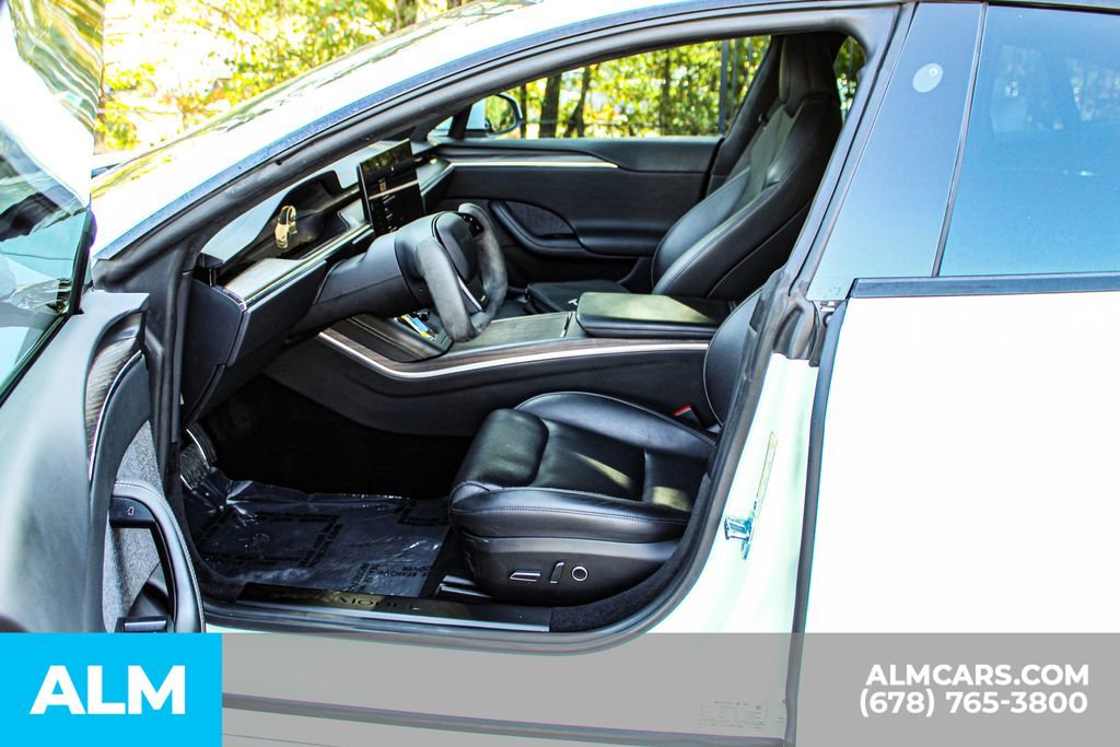 Used 2021 Tesla Model S Plaid image 14