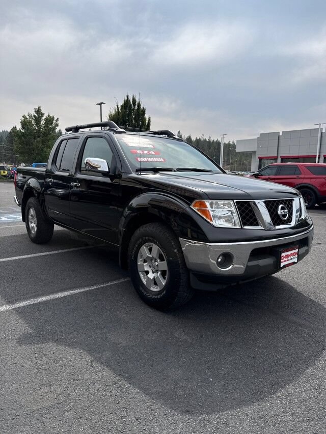 Used 2005 Nissan Frontier NISMO w/ (J01) Sunroof Pkg AWD/4WD image 3