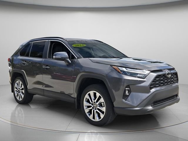 Used 2024 Toyota RAV4 XLE Premium FWD image 9