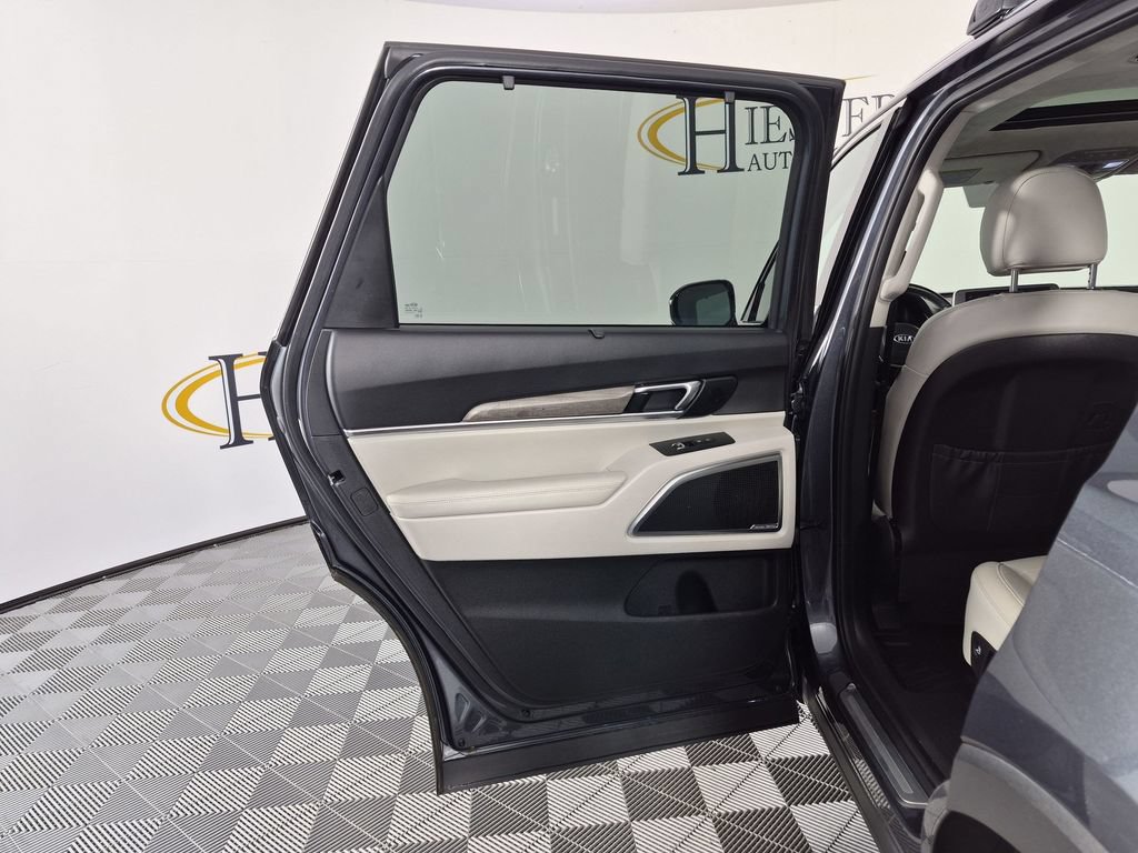 Used 2020 Kia Telluride SX w/ SX Prestige Package AWD/4WD image 33