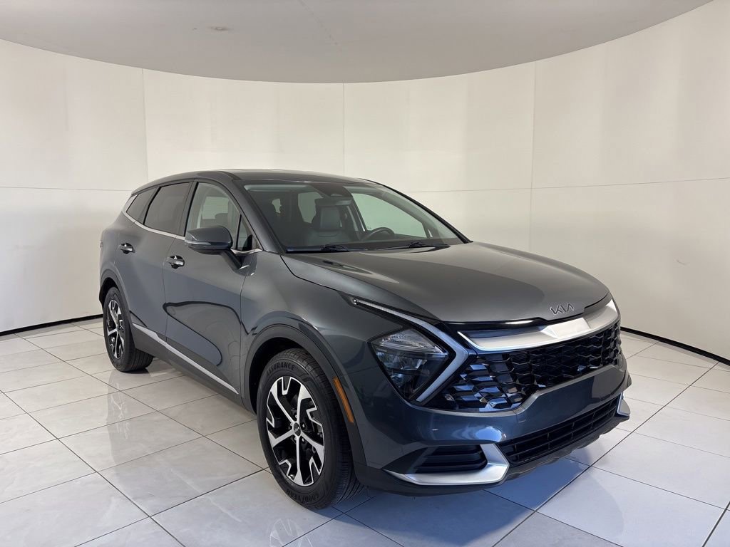 Used 2023 Kia Sportage EX image 7