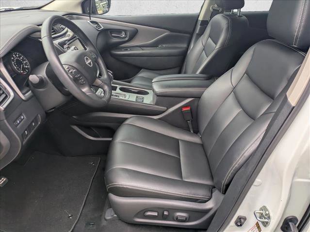 Used 2023 Nissan Murano SV w/ SV Midnight Edition Package FWD image 15