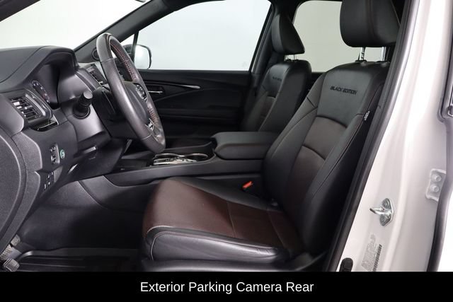 Used 2025 Honda Ridgeline Black Edition image 8