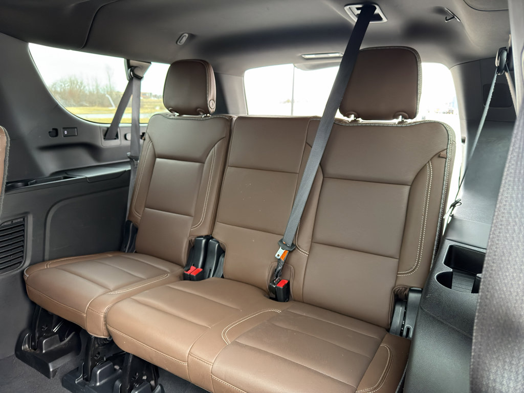 Used 2023 Chevrolet Suburban High Country AWD/4WD image 42