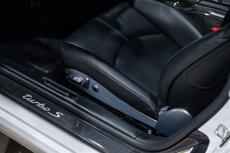 Used 2013 Porsche 911 Turbo S AWD/4WD image 25