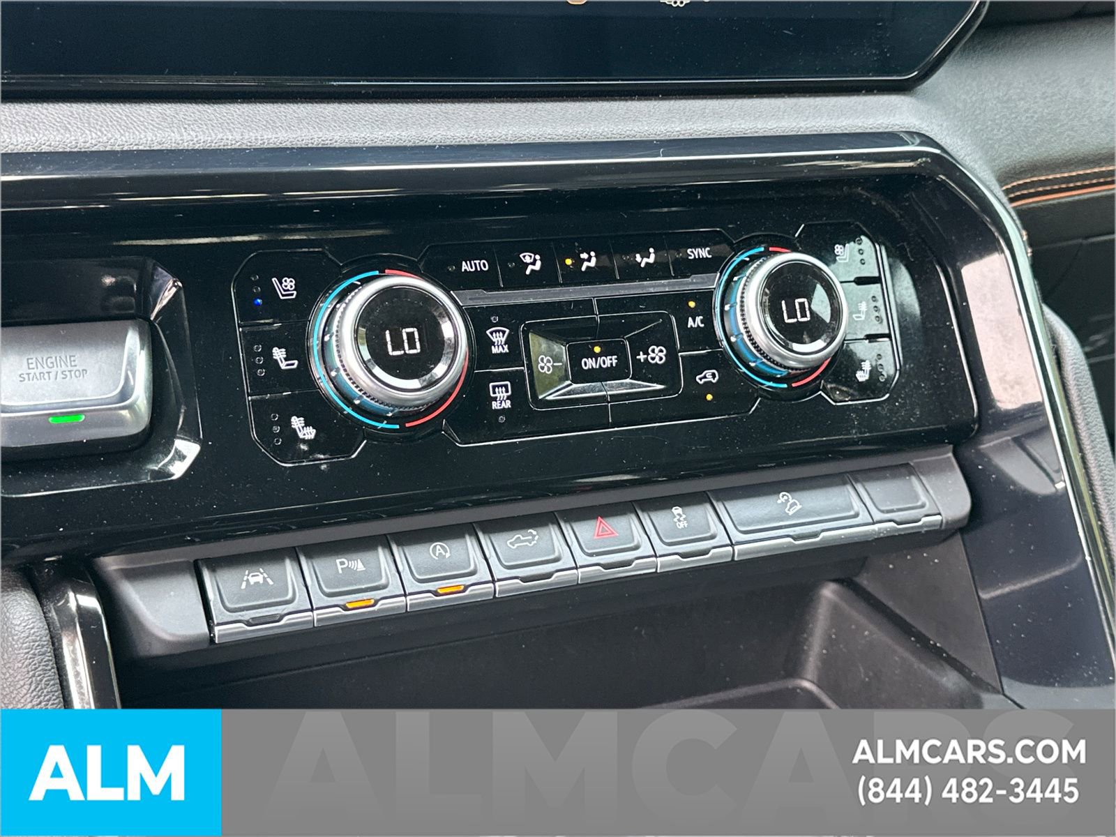 Used 2025 GMC Sierra 1500 AT4 w/ AT4 Premium Package AWD/4WD image 27