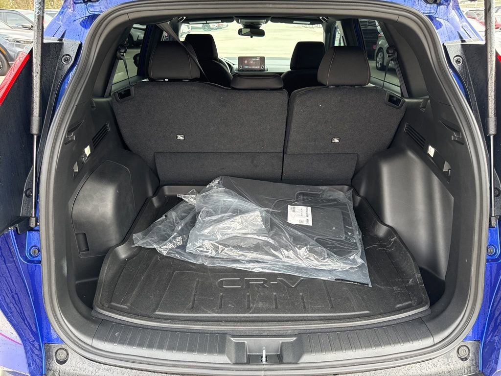 Used 2025 Honda CR-V Sport image 12
