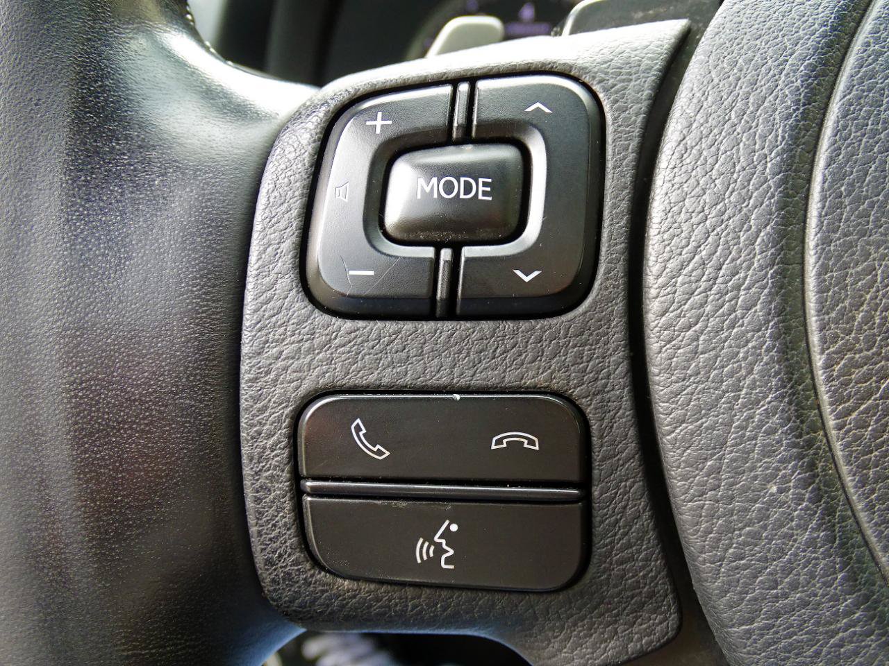 Used 2022 Lexus IS 300 AWD w/ Premium Package image 21