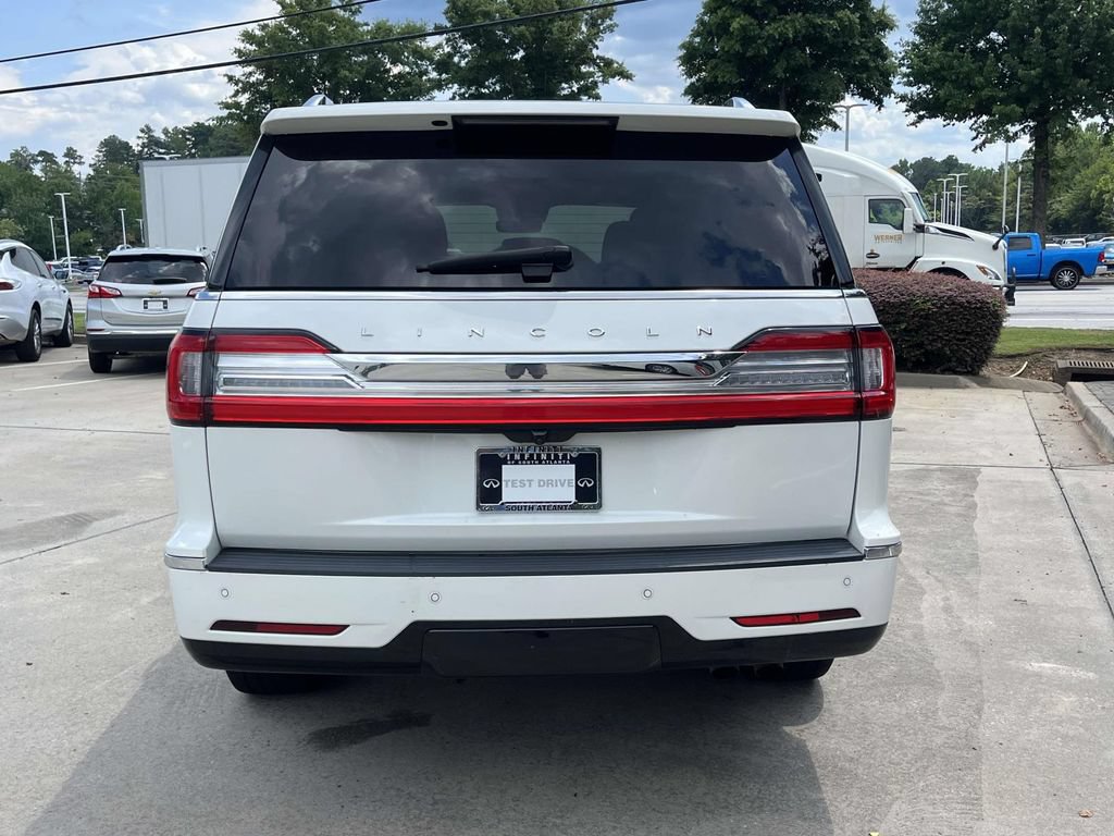 Used 2021 Lincoln Navigator Reserve w/ Luxury Package AWD/4WD image 4