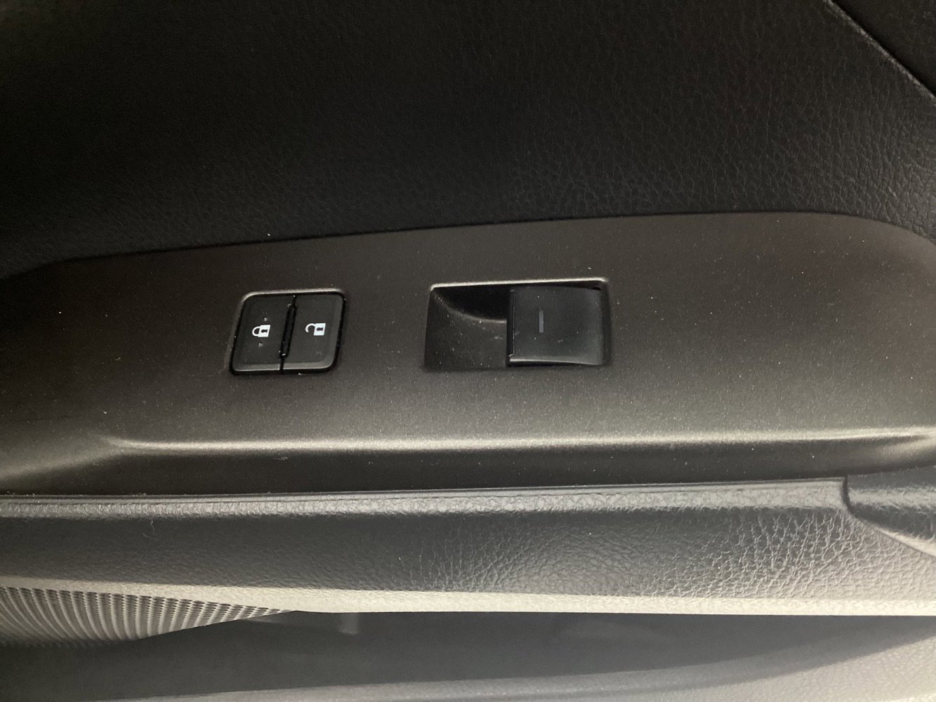 Used 2022 Toyota Camry SE image 39
