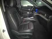 Used 2023 Ford Explorer XLT w/ Equipment Group 202A AWD/4WD image 4