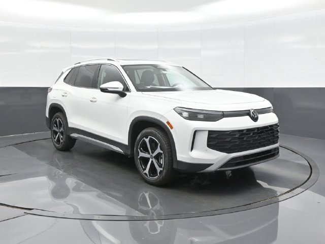New 2026 Volkswagen Tiguan SE