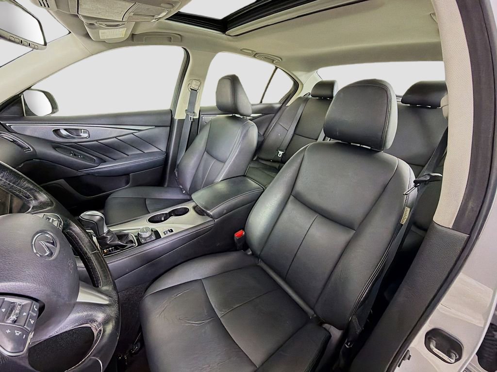 Used 2015 INFINITI Q50 Premium w/ Cargo Package image 13