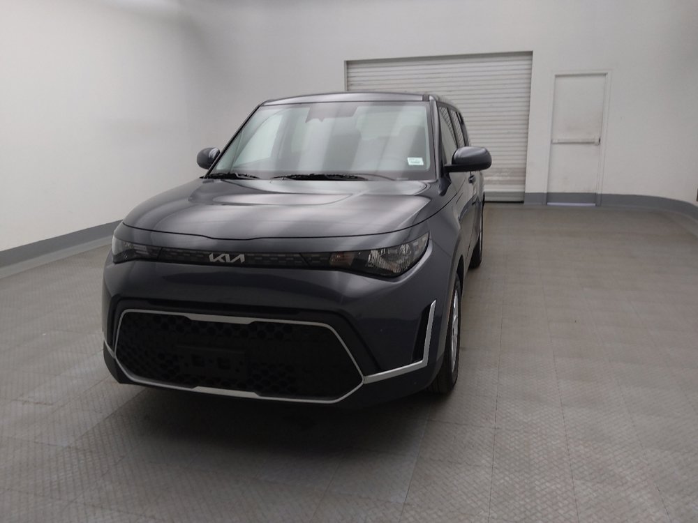 Used 2025 Kia Soul LX image 15