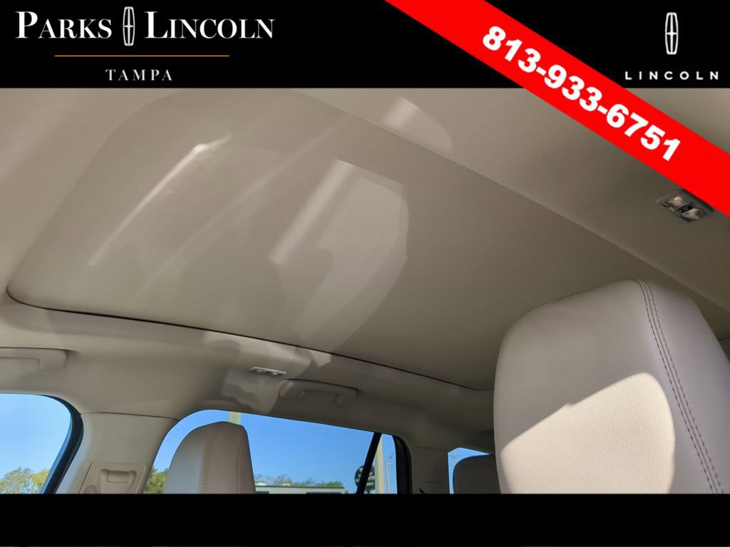 Certified 2023 Lincoln Aviator 2WD w/ Premium Package image 21