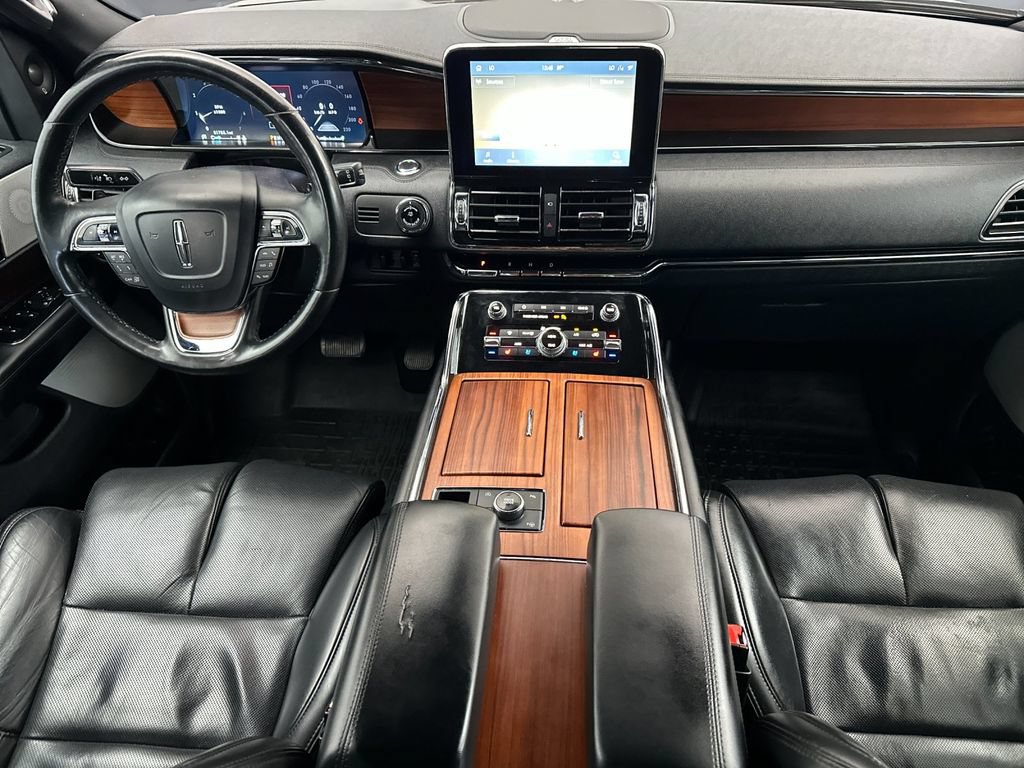 Used 2020 Lincoln Navigator Reserve w/ Luxury Package AWD/4WD image 12