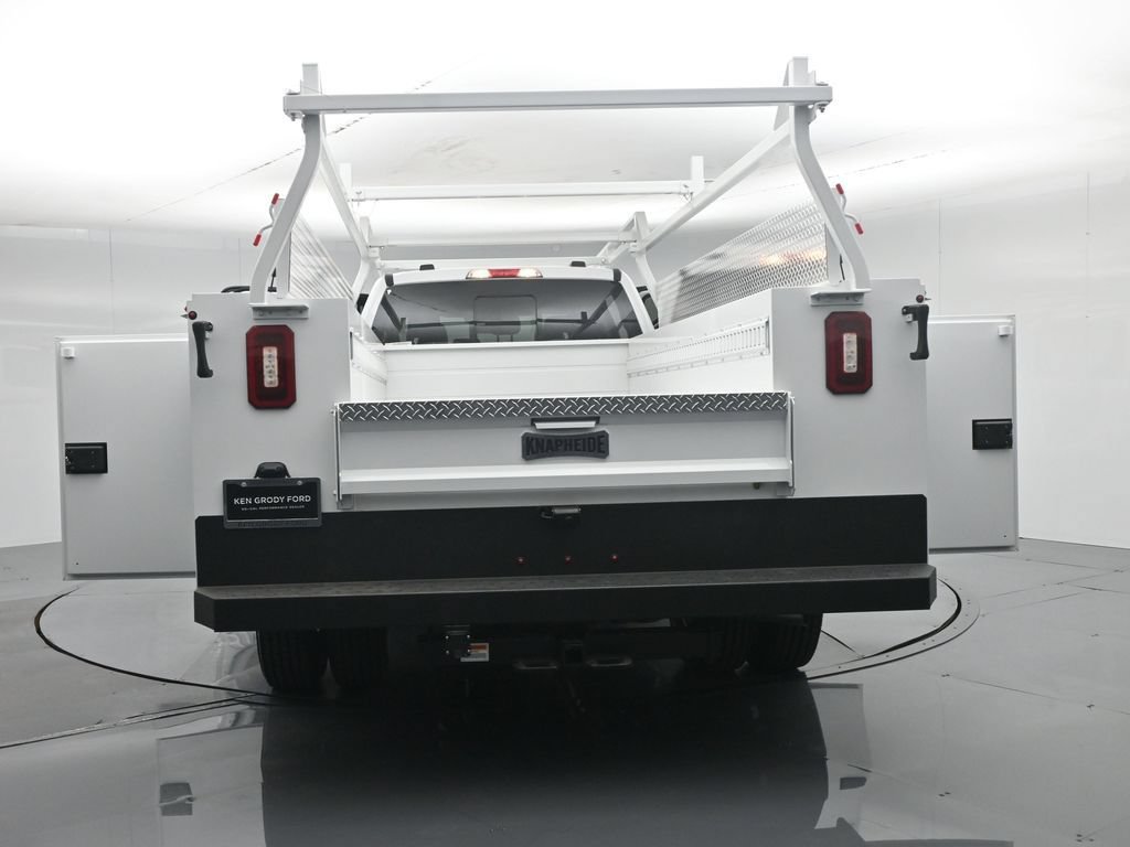 New 2026 Ford F350 XL w/ XL Chrome Package RWD image 38