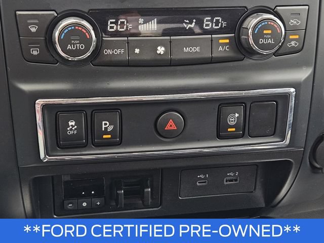 Used 2024 Nissan Titan SV w/ SV Convenience Package RWD image 28