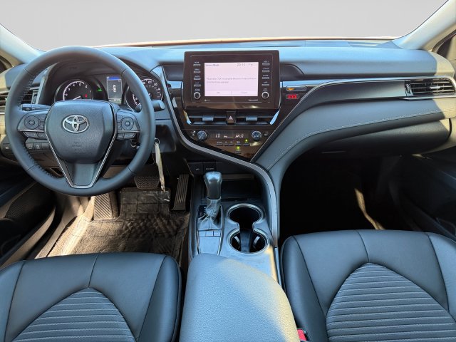 Used 2024 Toyota Camry SE FWD image 14