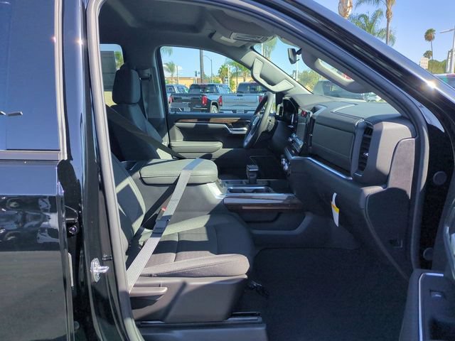 New 2026 GMC Sierra 1500 Elevation w/ LPO, Elevation Black Package AWD/4WD image 29