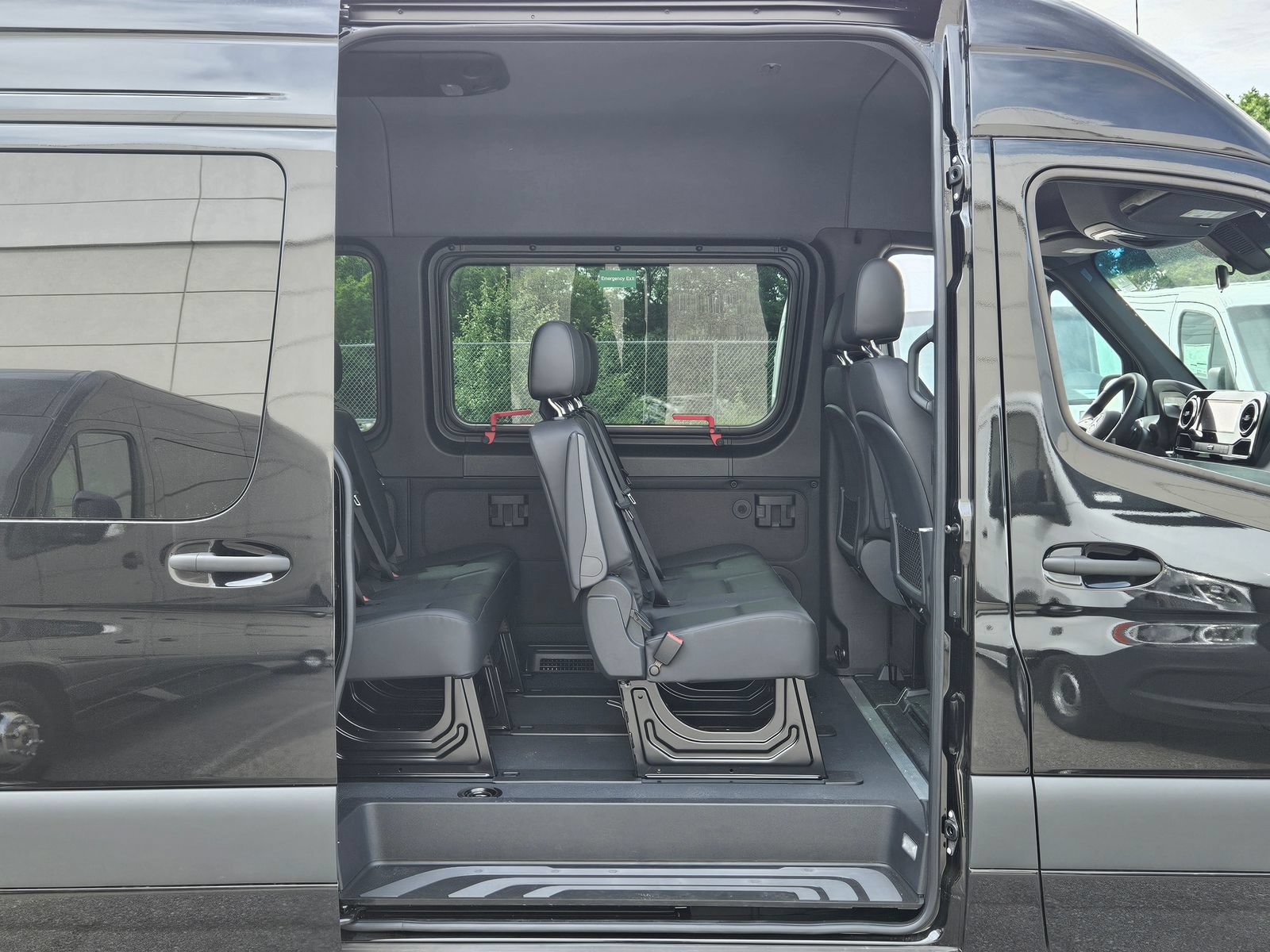 New 2025 Mercedes-Benz Sprinter 2500 image 34