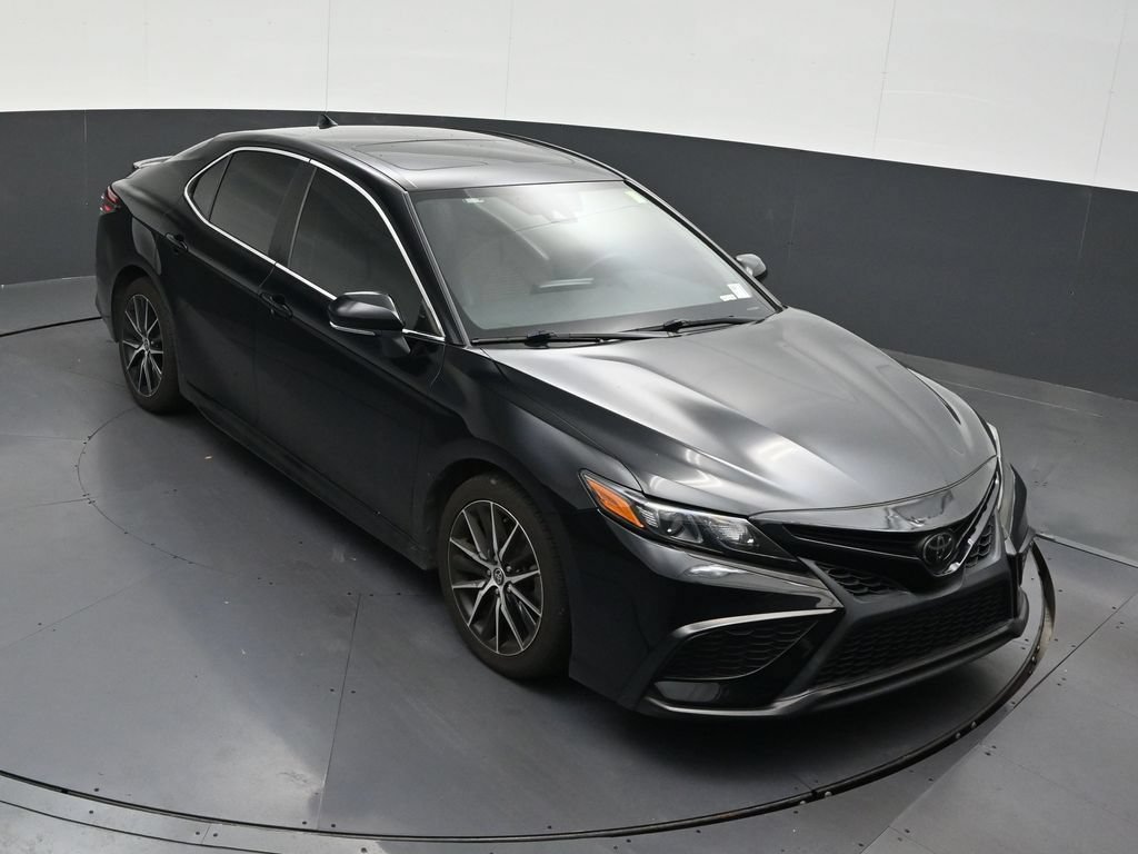 Used 2022 Toyota Camry SE w/ Audio Upgrade Package FWD image 21