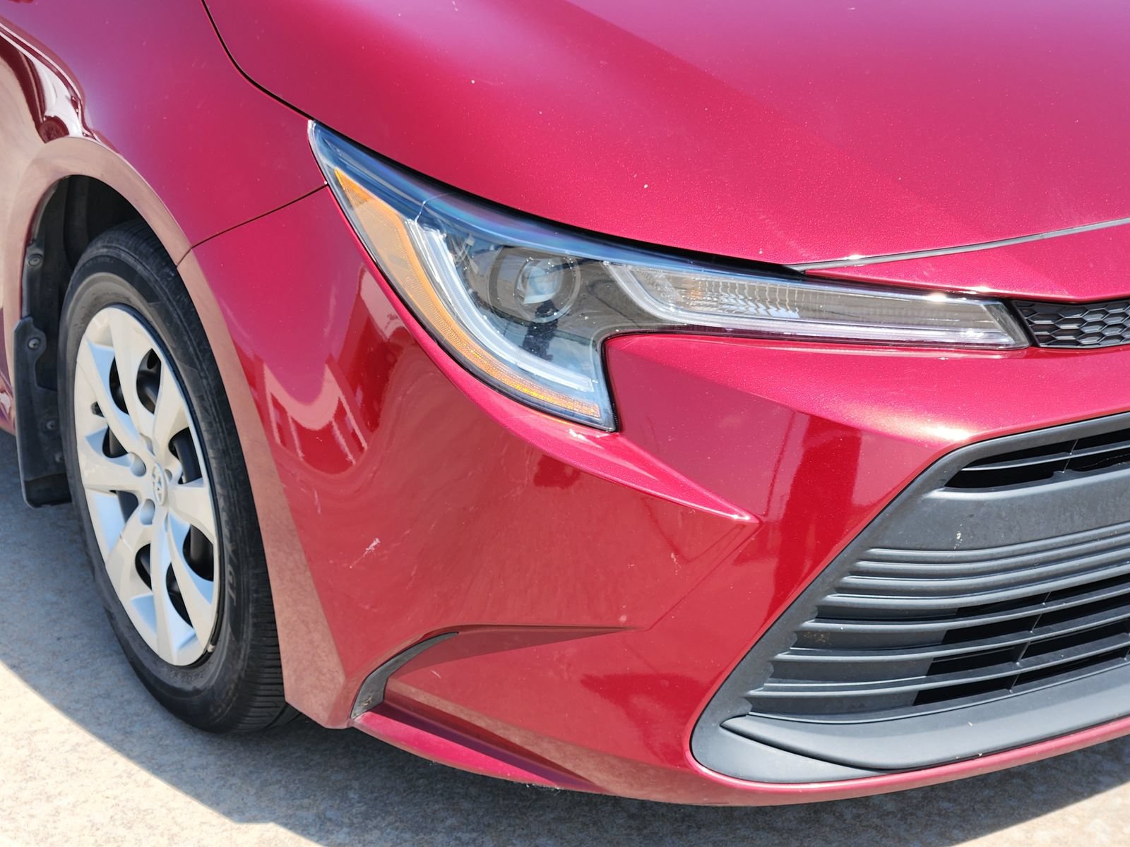 Used 2024 Toyota Corolla LE FWD image 10