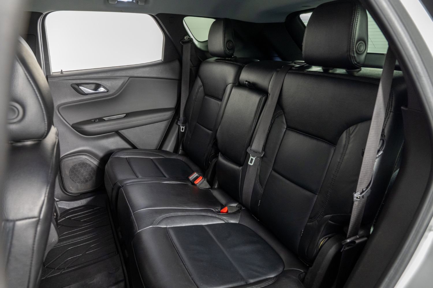 Used 2019 Chevrolet Blazer LT image 17
