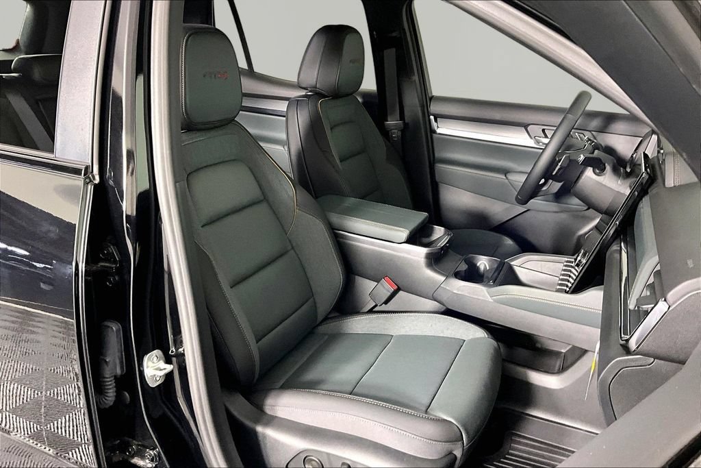 New 2026 GMC Terrain AT4 w/ Convenience Package III AWD/4WD image 11