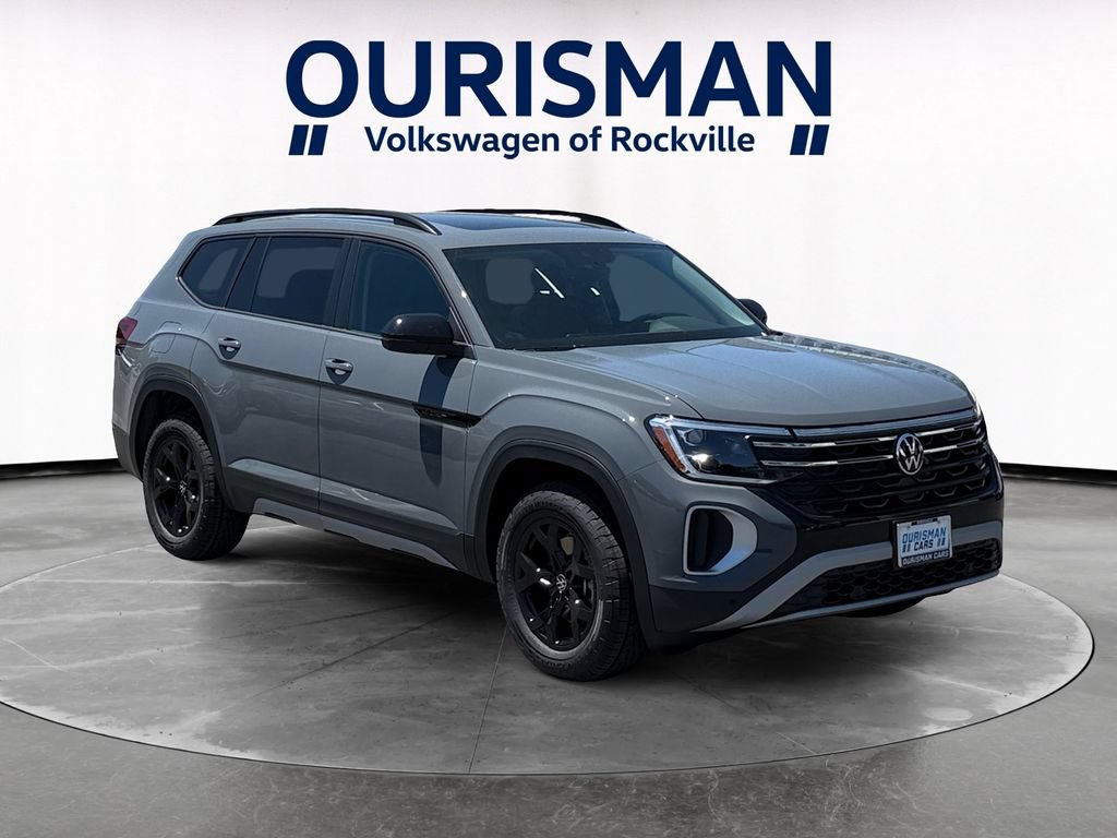 New 2026 Volkswagen Atlas Peak Edition AWD/4WD image 1