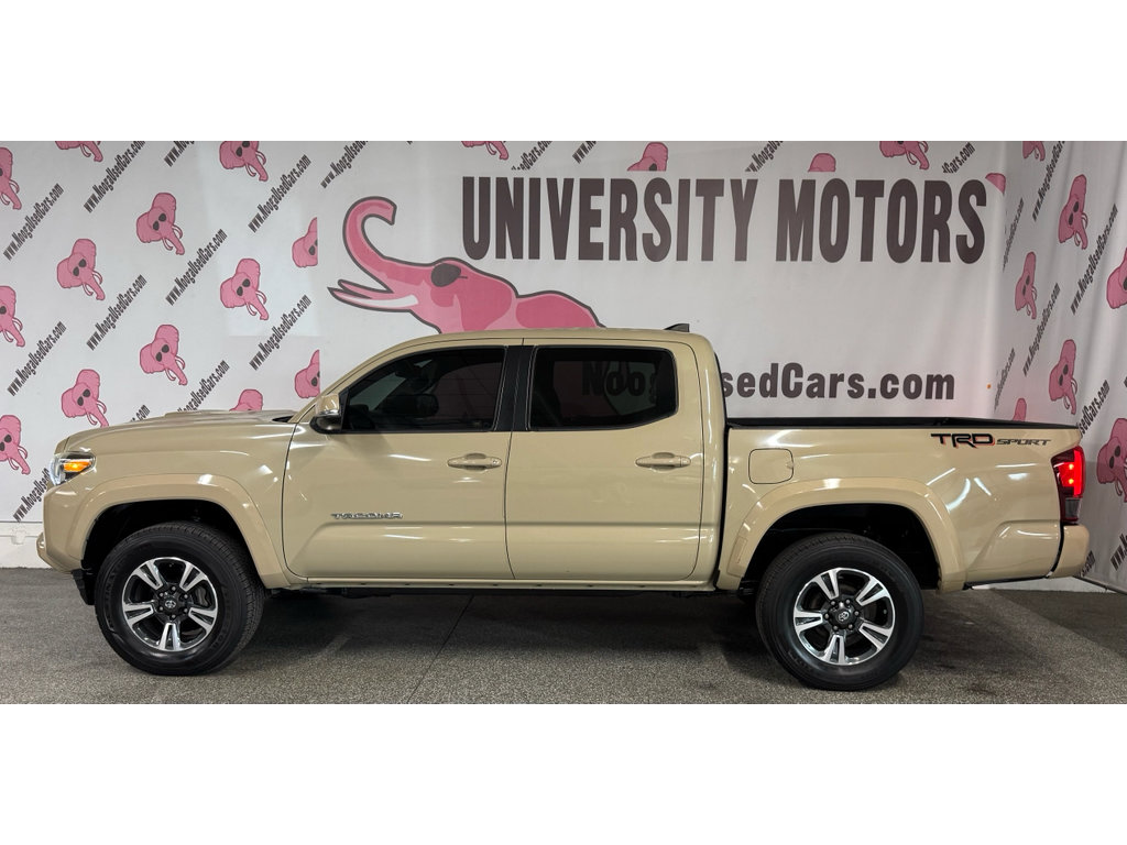 Used 2019 Toyota Tacoma TRD Sport image 8