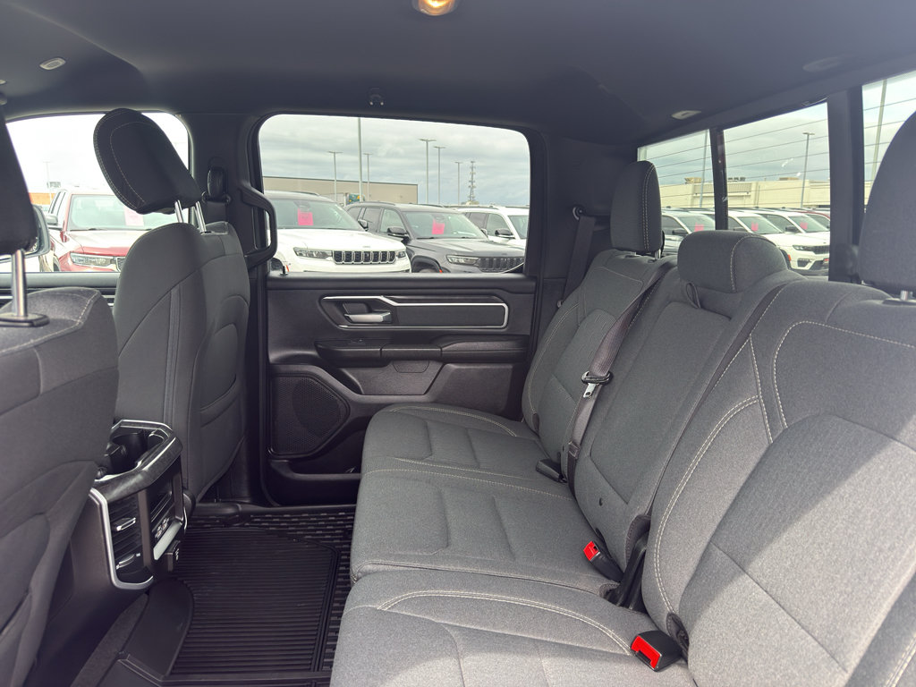 Used 2021 RAM 1500 Big Horn AWD/4WD image 33