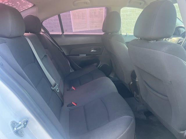 Used 2016 Chevrolet Cruze LT image 13