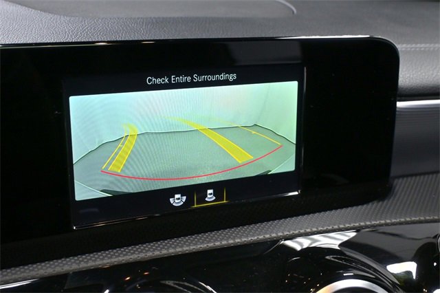 Used 2020 Mercedes-Benz CLA 250 4MATIC image 25