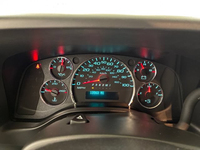 Certified 2024 Chevrolet Express 2500 w/ Driver Convenience Package RWD image 25